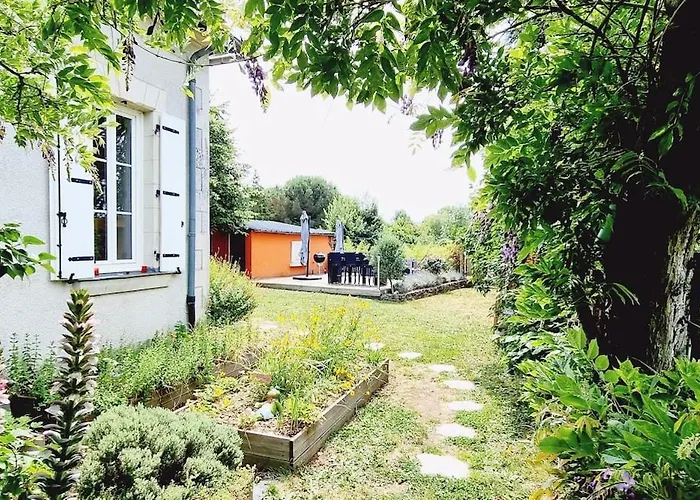Maison Avec Jardin Proche Des Bords De Loire Holiday home Les Ponts-de-Ce